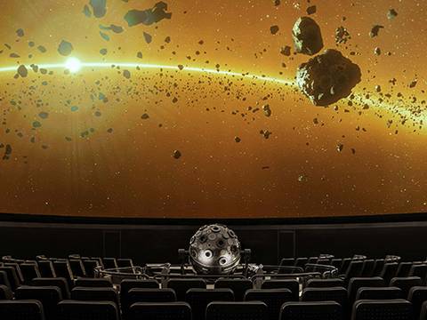  – Planetariumssaal des Zeiss-Großplanetariums.
