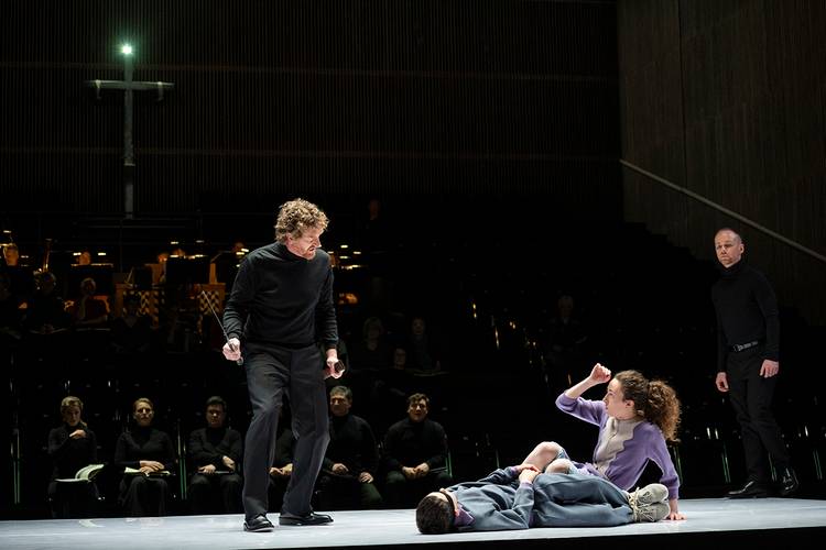 Matthäus-Passion – Joshua Ellicott als Evangelist, Kinder des Kinderchores, Padraic Rowan als Jesus