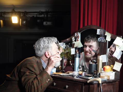 Adam Schaf hat Angst