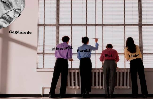 "QUARTETT" - EIFERSUCHT, WUT, LIEBE & FURCHT ZUGLEICH (Brecht) – Vier Personen stehen vor einem Fenster. Beschriftungen: Eifersucht, Furcht, Wut, Liebe. Links Gesicht mit "Gegenrede".