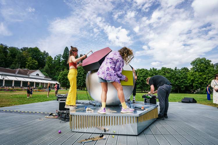 Nevin Aladag, Public Resonator, 2023