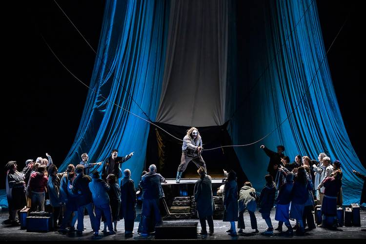 Das Rheingold – Michael Sumuel als Alberich Bettina Stöß
