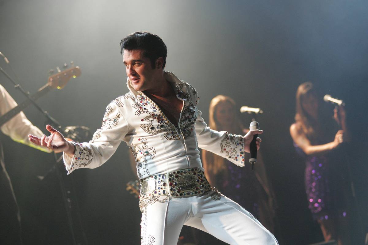 Elvis - Das Musical | 17.01.2022, 20:00 | Admiralspalast – Berlin.de