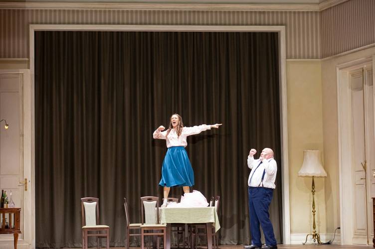 Die schweigsame Frau – Bernd Uhlig