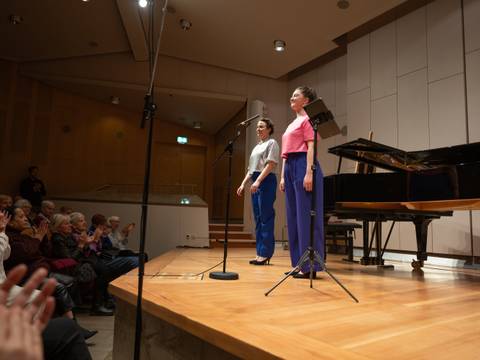 Katrīna Paula Felsberga (Sopran) und Justine Eckhaut (Klavier) beim Jour Fixe am 8. Januar 2025 – Katrīna Paula Felsberga (Sopran) und Justine Eckhaut (Klavier) beim Jour Fixe am 8. Januar 2025