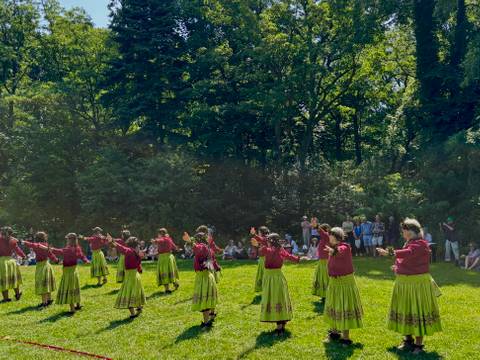 Hula kahiko „He mele no Harry Maitey“ – Hula kahiko „He mele no Harry Maitey“