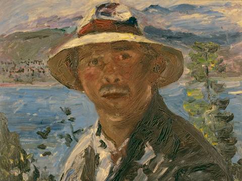Lovis Corinth, Selbstporträt mit Strohhut, 1923, Kunstmuseum Bern – Gemälde: Selbstporträt von Lovis Corinth mit Strohhut mit breiter, dynamischer Pinselführung. Der Hintergrund zeigt eine bergige Landschaft und einen See oder Fluss.