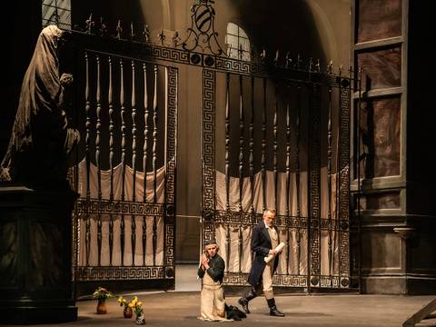 Tosca – Martin Muehle als Mario Cavaradossi, Padraic Rowan als Der Mesner