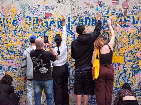  – Courtesy of the artist