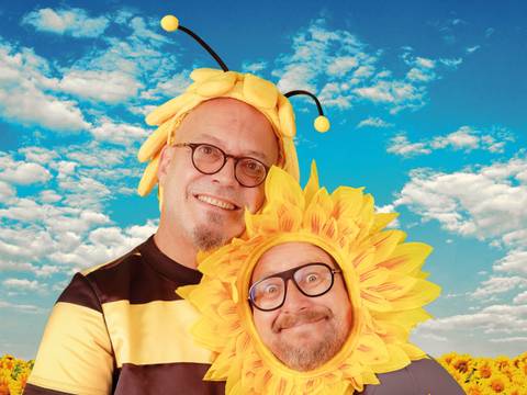 Mundstuhl - Wir kommen – rostroth