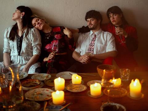 MACHT ENDLICH DAS LICHT AN! von Carolin Millner