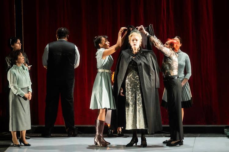 Turandot – u. a. Catherine Foster als Turandot